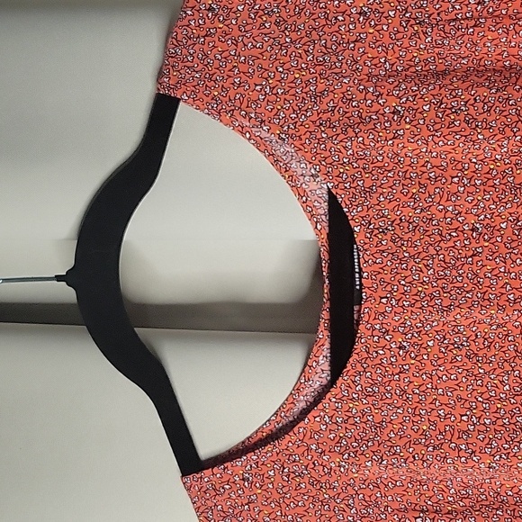 🌴 A.N.A. A New Approach Sleeveless Tunic Top Red with Floral Print - Picture 3 of 9